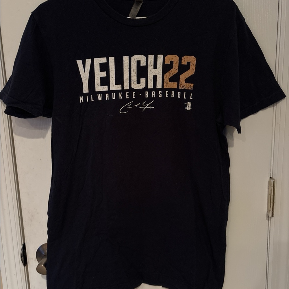 Yelich Milwaukee Baseball Black T-Shirt